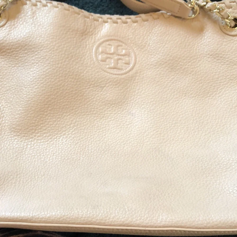 Tory Burch stamped logo, pebbled leather creamy pink braided top & chain handbag